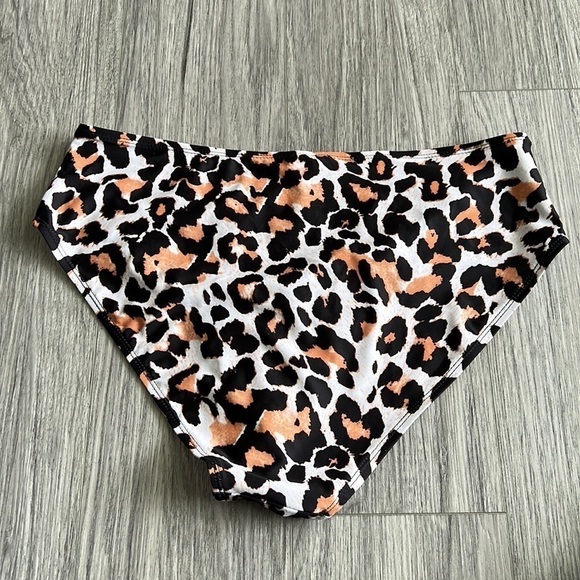 Tempt Me Cheetah Print Bikini Bottom Size XL - Picture 4 of 4